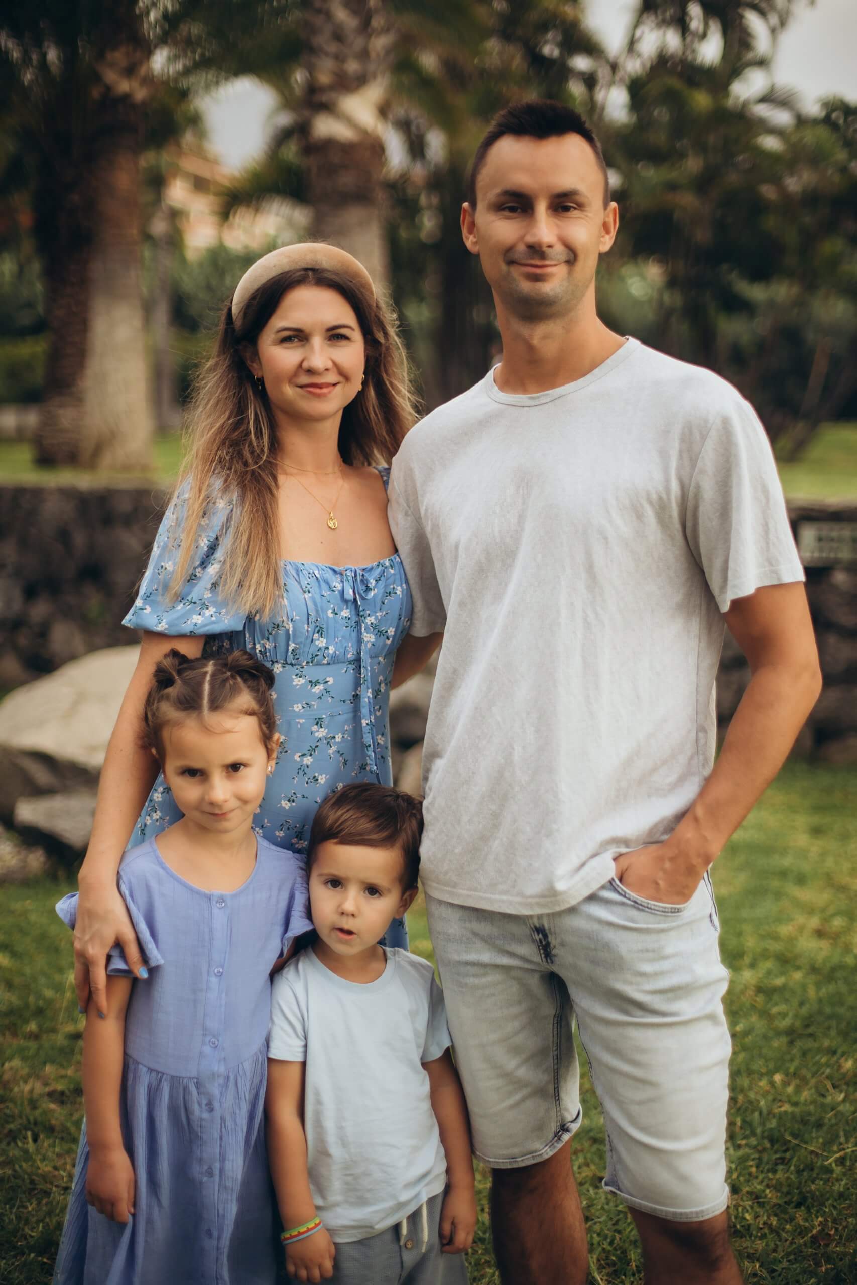 Martin Schneider und Familie Coach Martin mit Frau, Tochter und Sohn